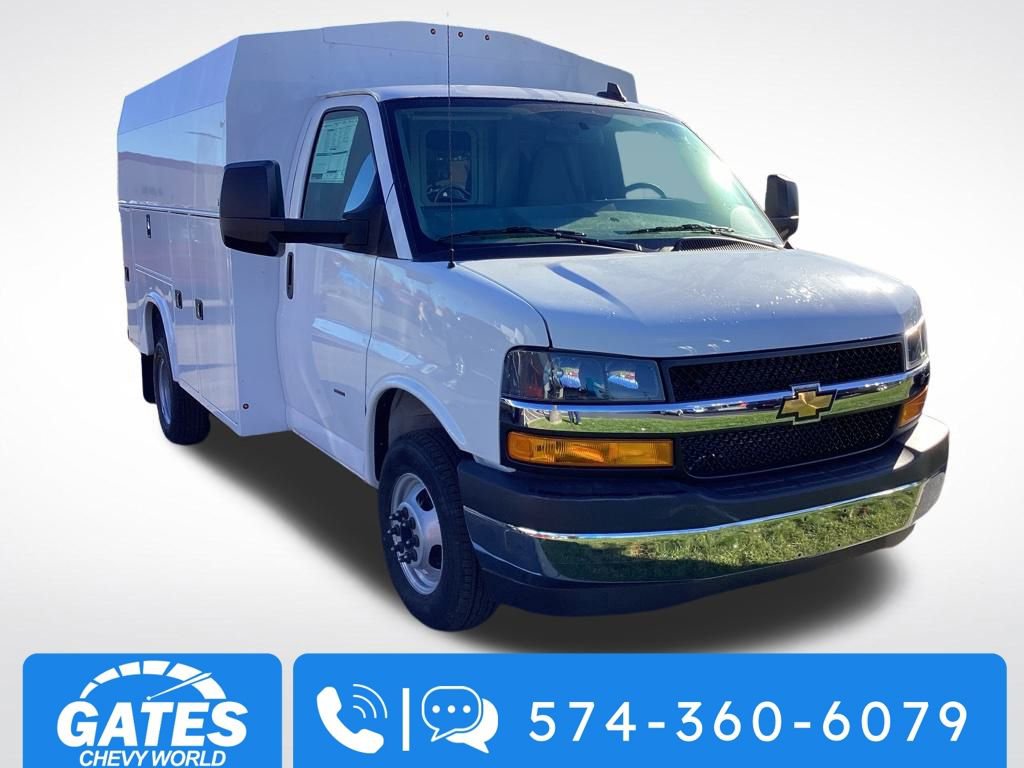 New 2025 Chevrolet Express 3500 Work Van w/ Power Convenience Package image 1