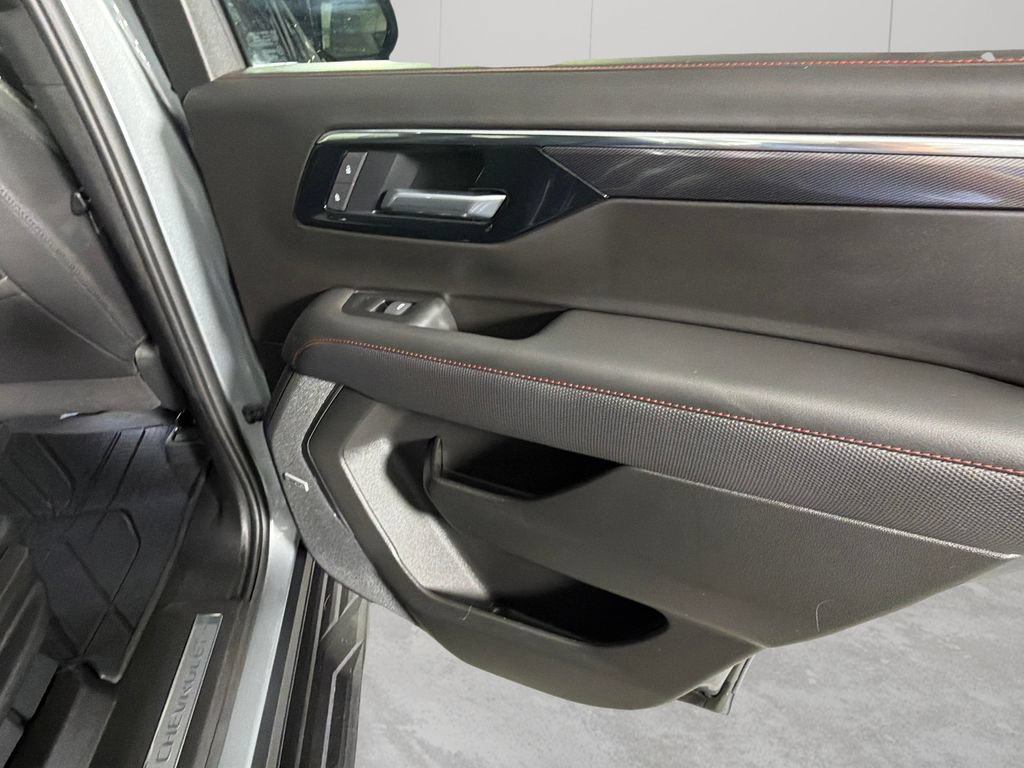 Used 2025 Chevrolet Tahoe RST w/ Comfort Package RWD image 37
