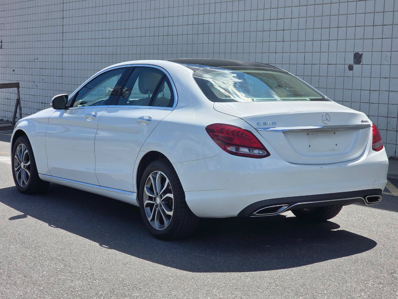 Used 2017 Mercedes-Benz C 300 4MATIC Sedan image 6