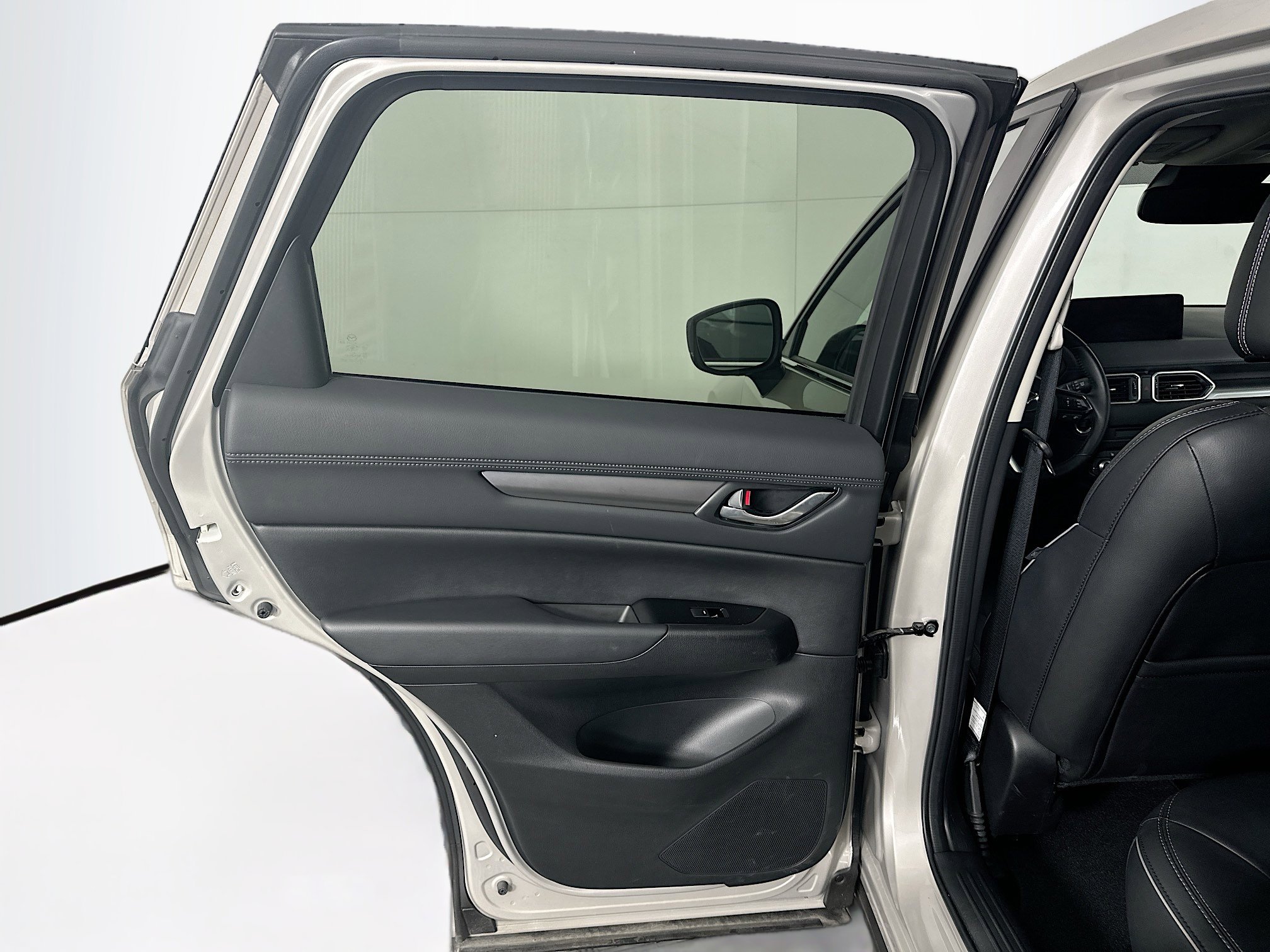 Used 2025 MAZDA CX-5 AWD 2.5 S w/ Preferred Package image 24