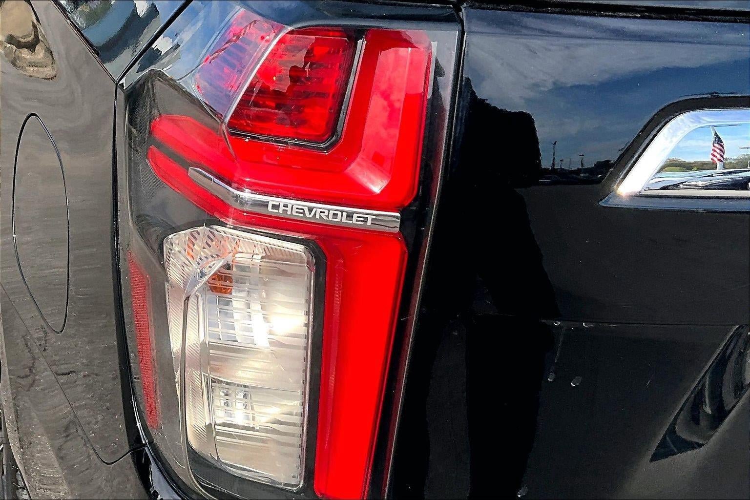 Used 2021 Chevrolet Tahoe Premier w/ Premium Package AWD/4WD image 27