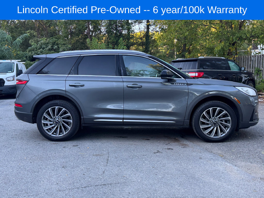 Used 2023 Lincoln Corsair Reserve AWD/4WD image 8