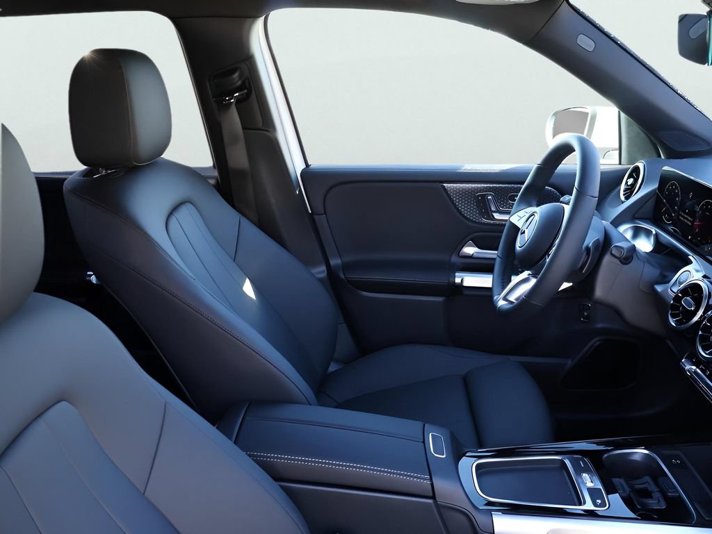 New 2026 Mercedes-Benz GLB 250 4MATIC image 10