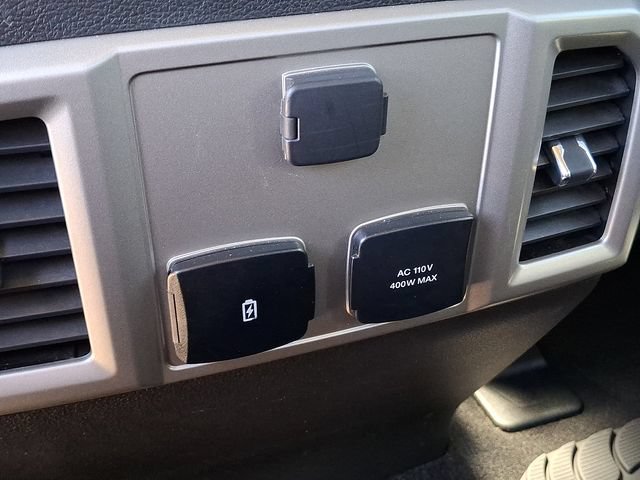 Used 2021 Ford F250 Lariat w/ Lariat Value Package AWD/4WD image 12