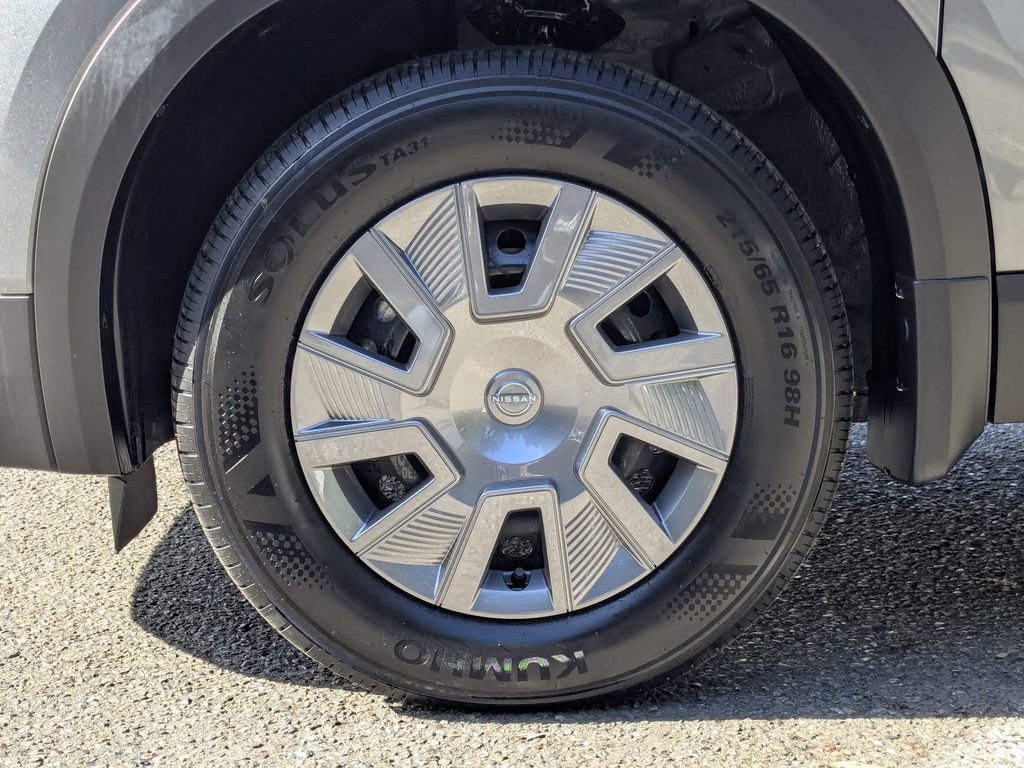 New 2026 Nissan Kicks S FWD image 9