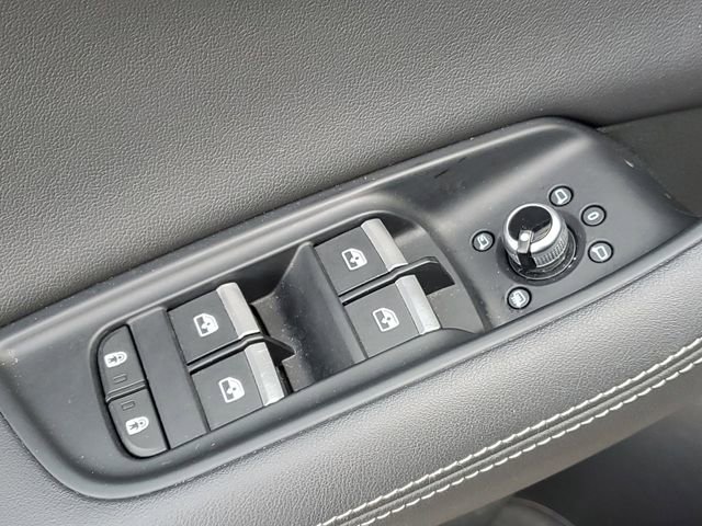 Used 2025 Audi Q7 3.0T Premium Plus image 23