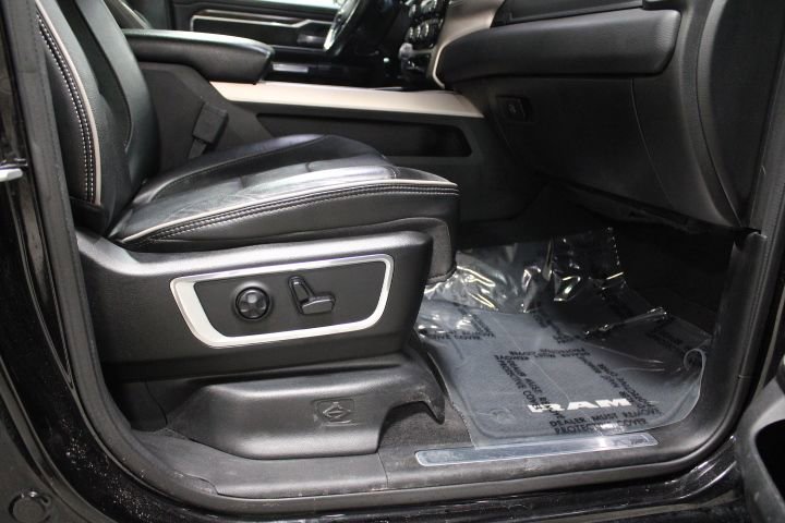 Used 2019 RAM 1500 Laramie image 22