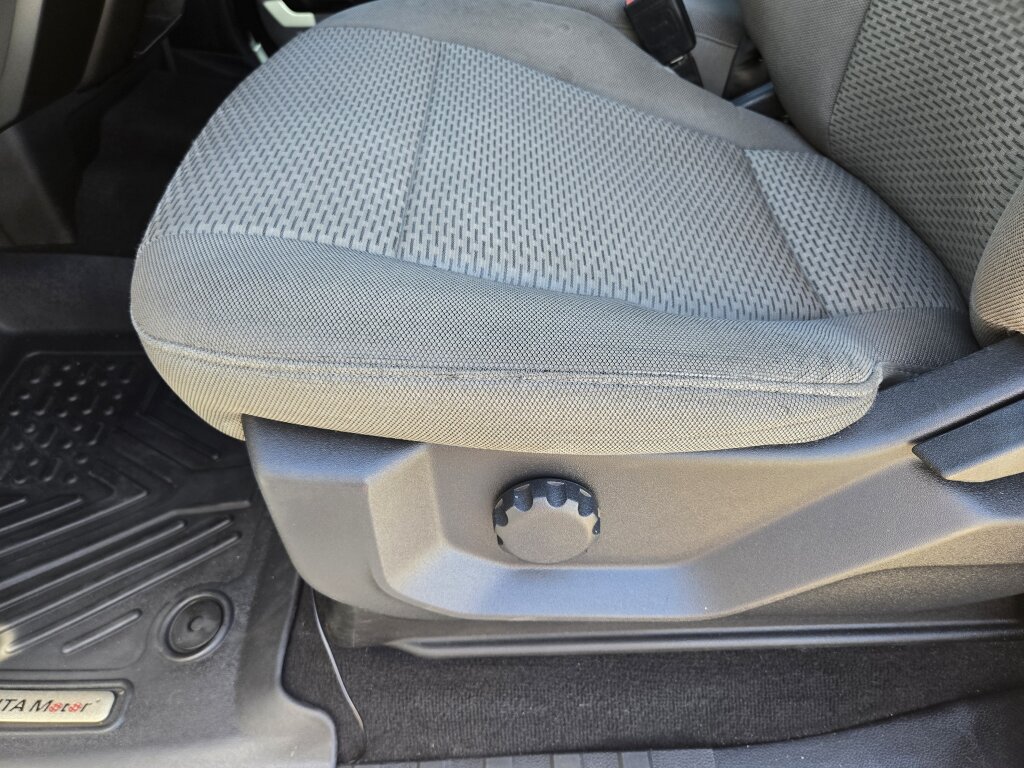Used 2022 Ford F250 XLT AWD/4WD image 9