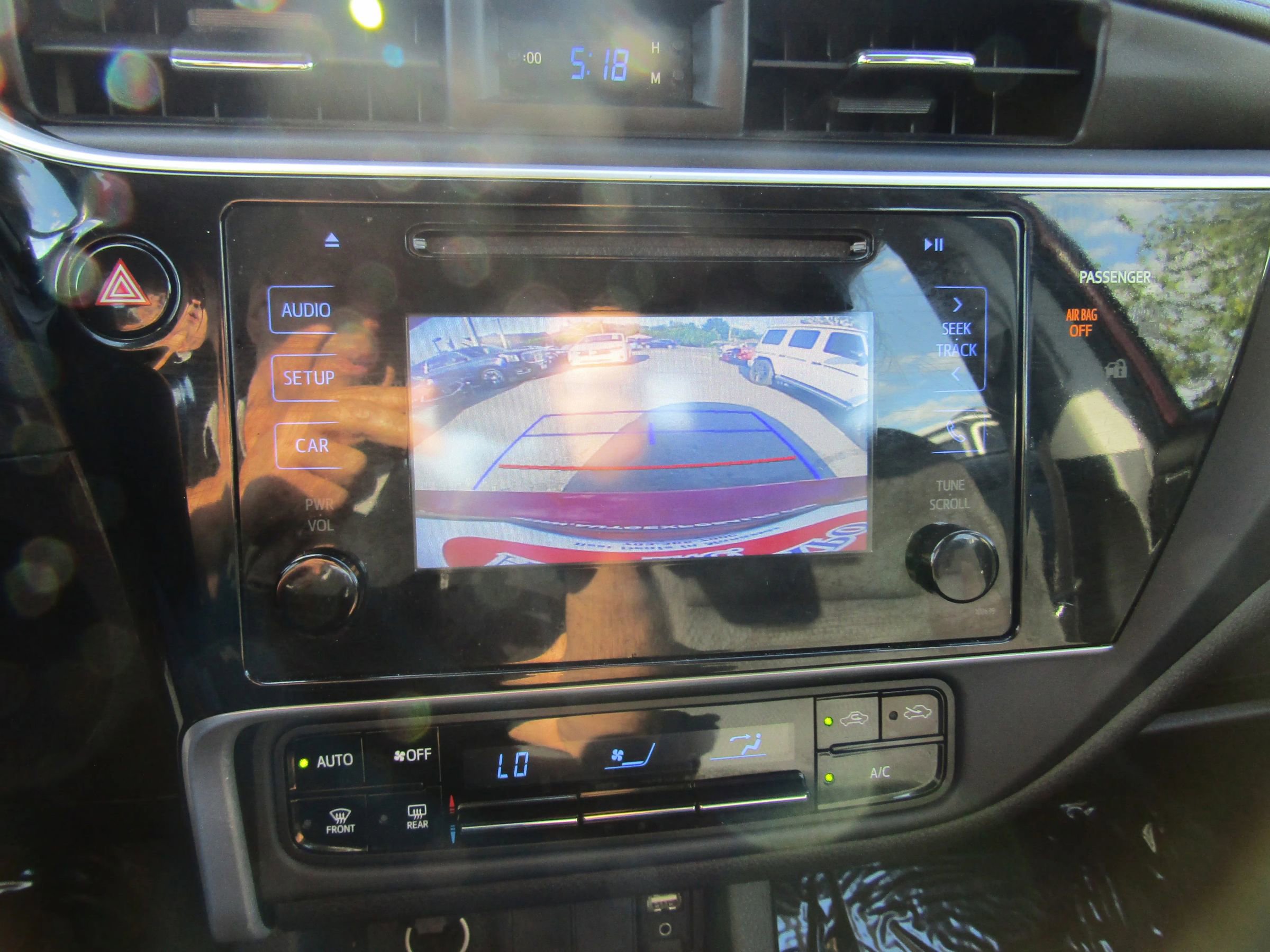 Used 2017 Toyota Corolla LE image 20