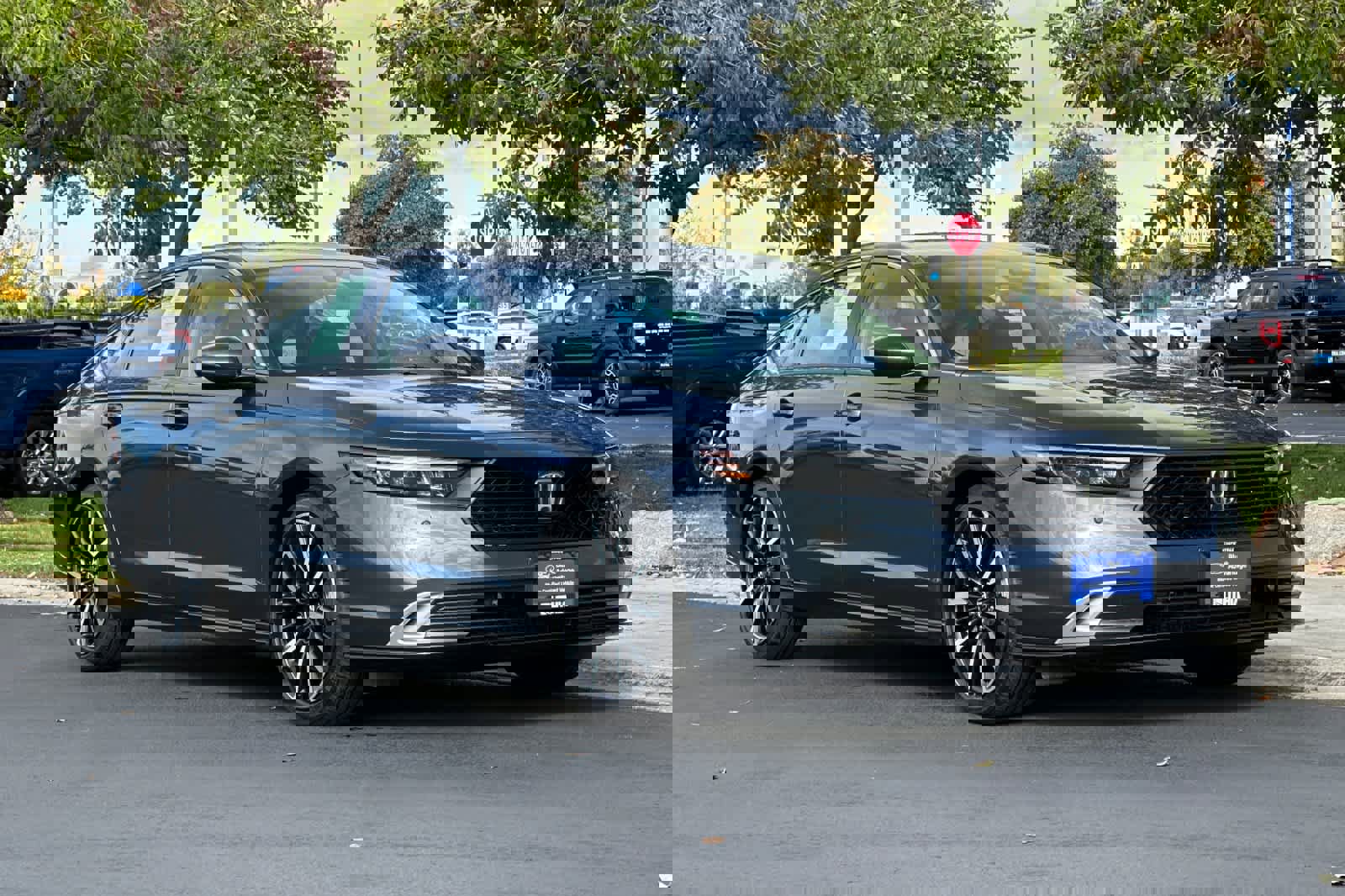 Used 2023 Honda Accord Touring image 9