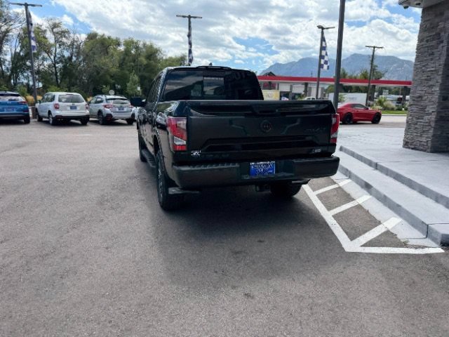 Used 2024 Nissan Titan PRO-4X w/ Pro-4x Utility Package AWD/4WD image 13