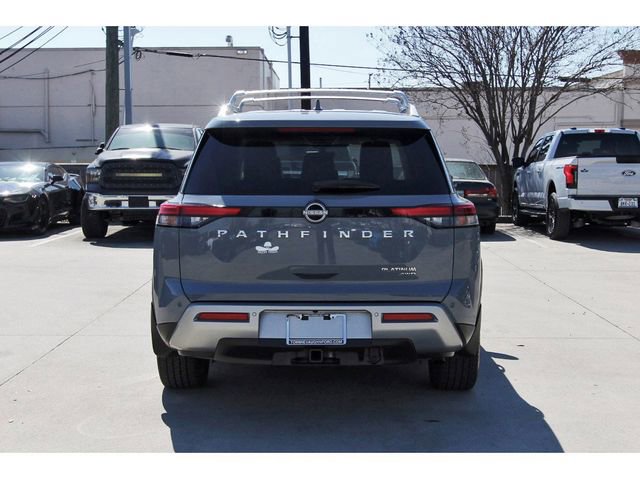Used 2023 Nissan Pathfinder Platinum w/ Cargo Package AWD/4WD image 3