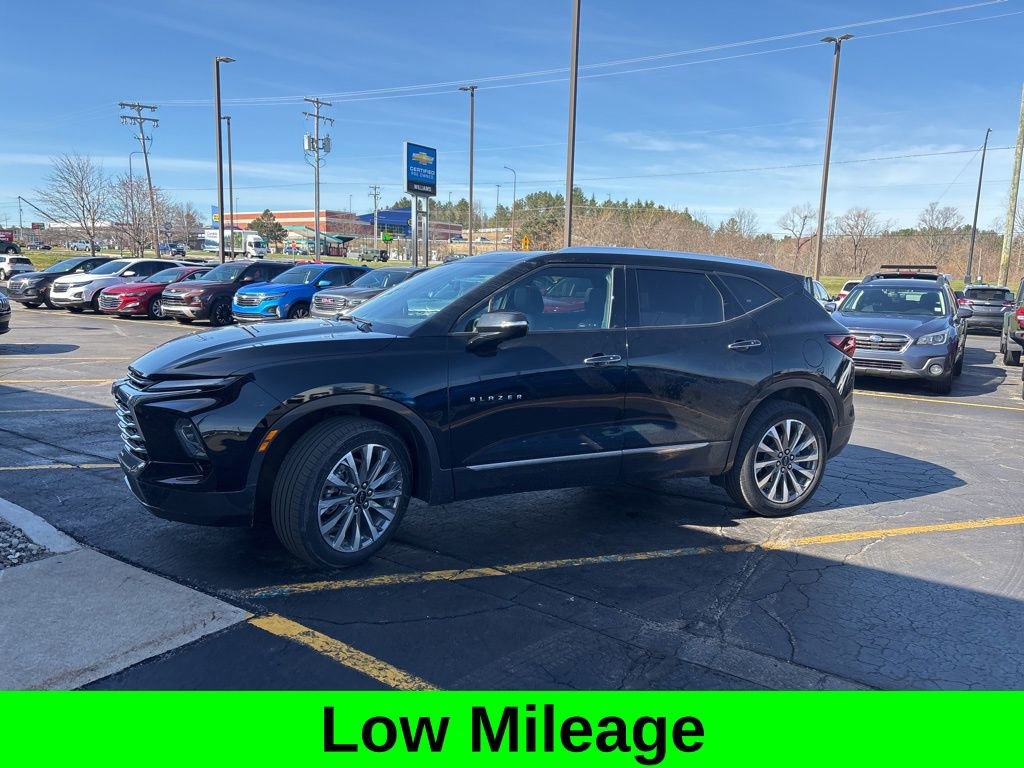 Used 2023 Chevrolet Blazer Premier w/ Driver Confidence II Package image 1