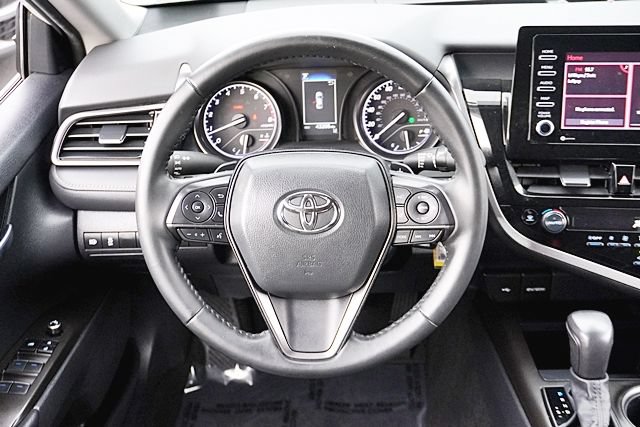 Used 2023 Toyota Camry SE FWD image 18