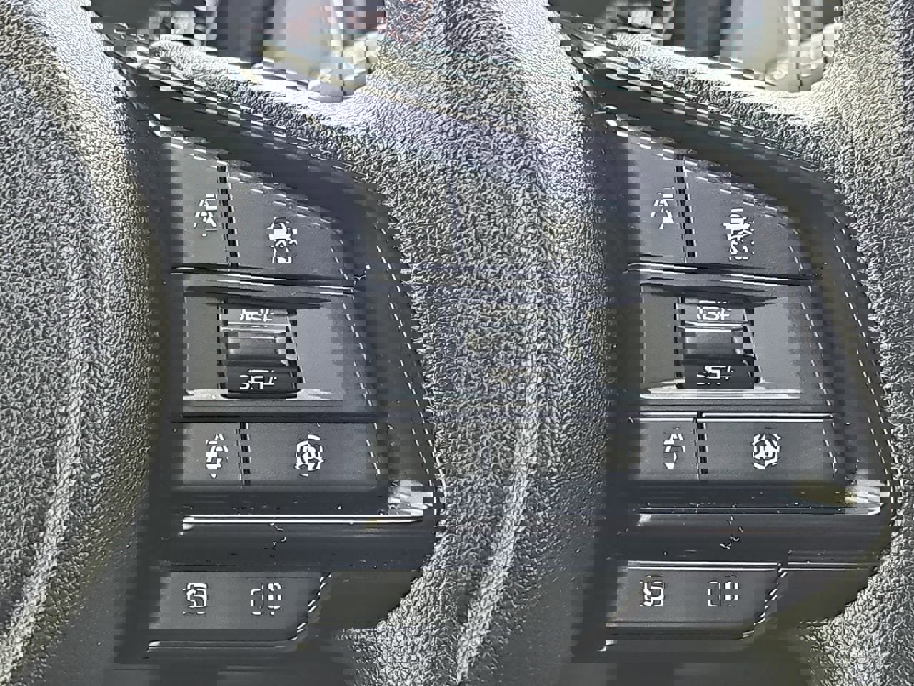 Certified 2024 Subaru Crosstrek 2.0i Premium image 23