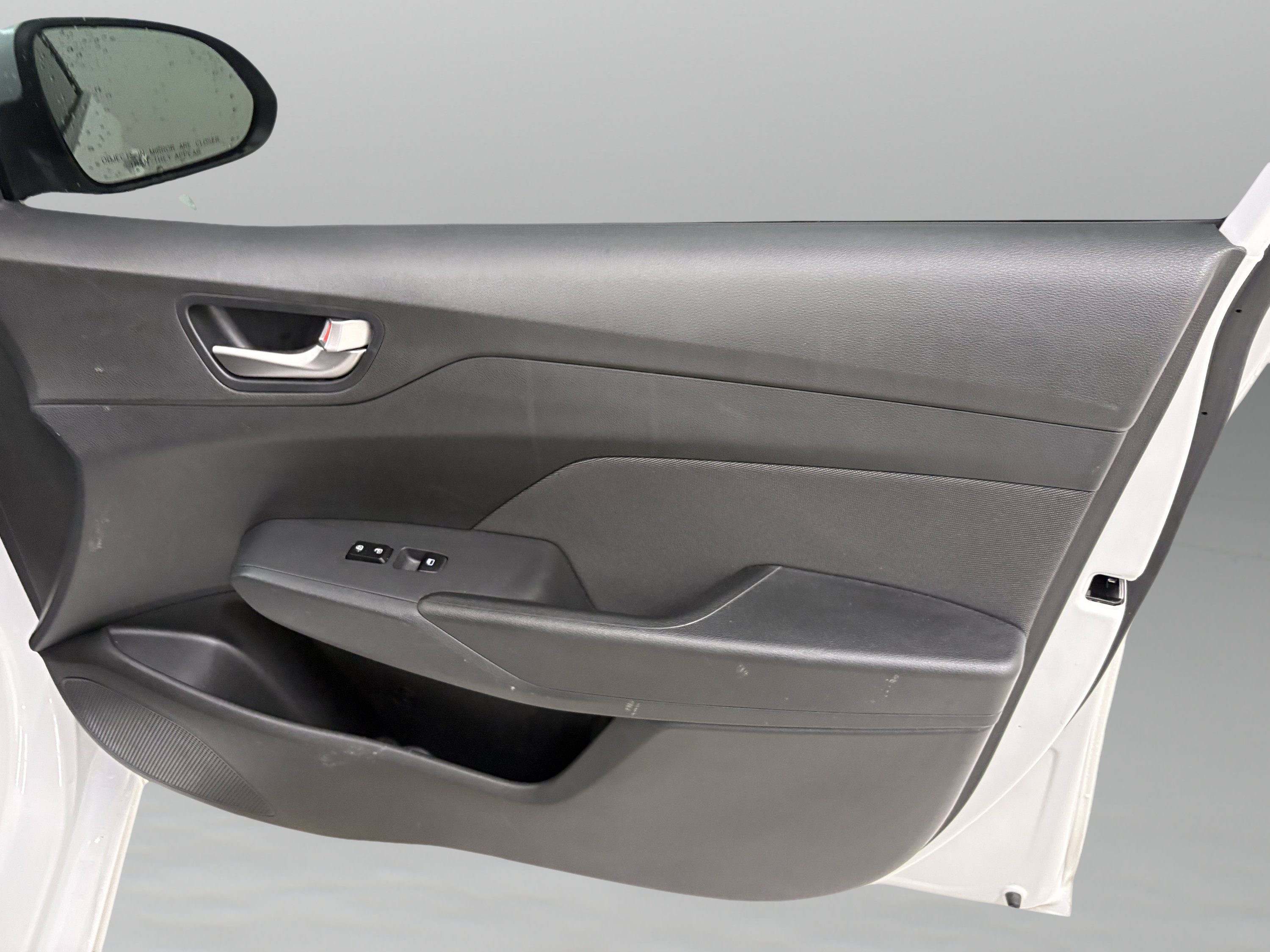 Used 2019 Hyundai Accent SEL FWD image 23