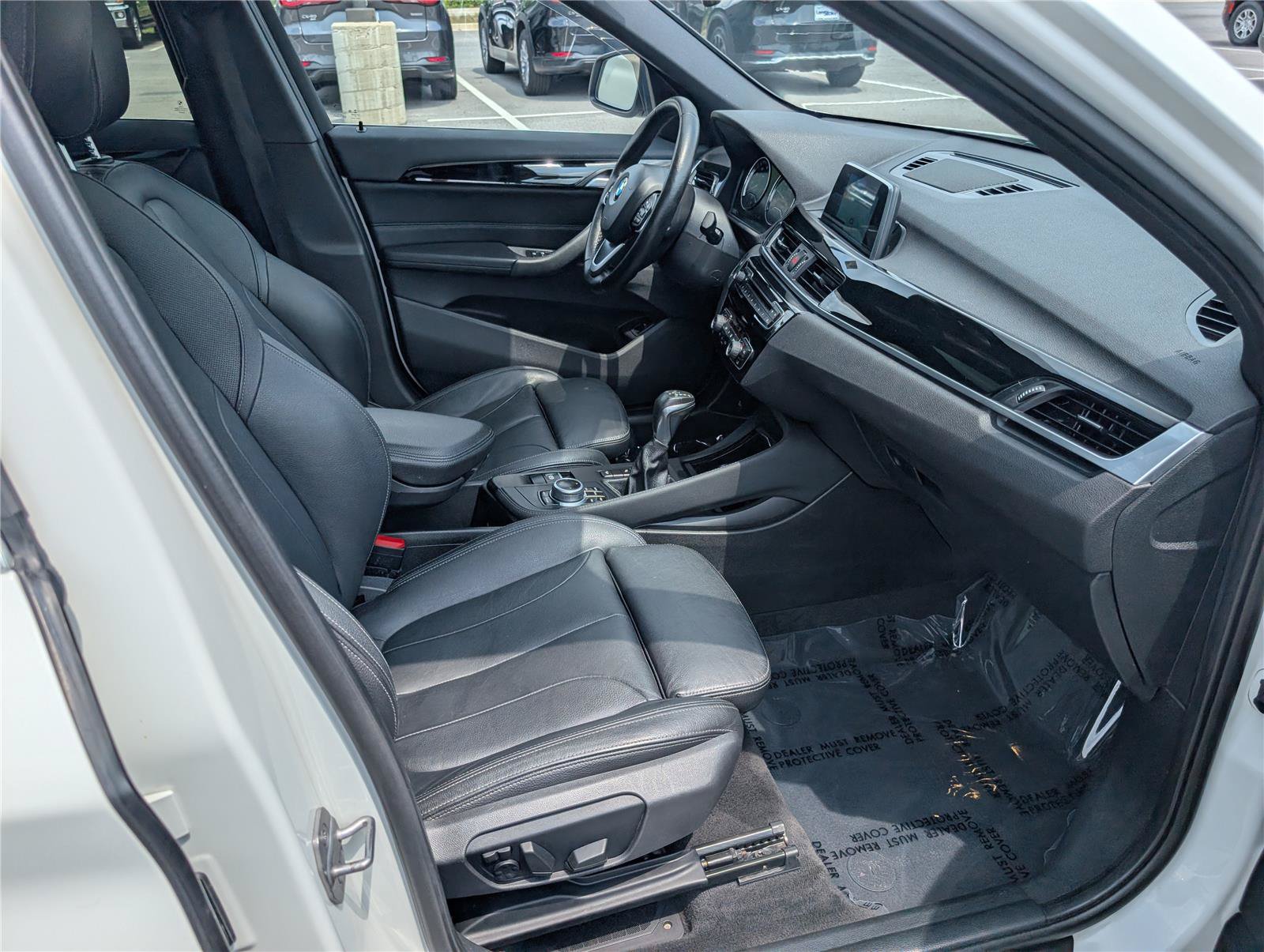 Used 2018 BMW X1 xDrive28i AWD/4WD image 11