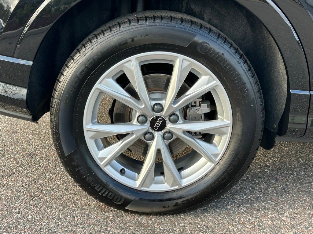 New 2025 Audi Q3 2.0T Premium w/ Convenience Package AWD/4WD image 57