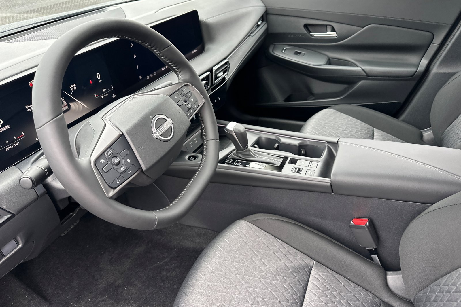 New 2026 Nissan Sentra SV w/ SV Convenience Package FWD image 10