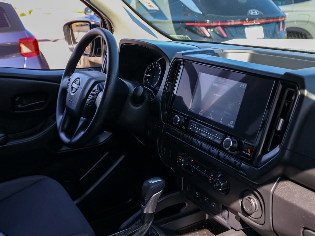 Used 2025 Nissan Frontier S RWD image 19