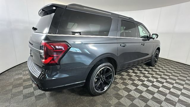 Used 2022 Ford Expedition Max Limited AWD/4WD image 3