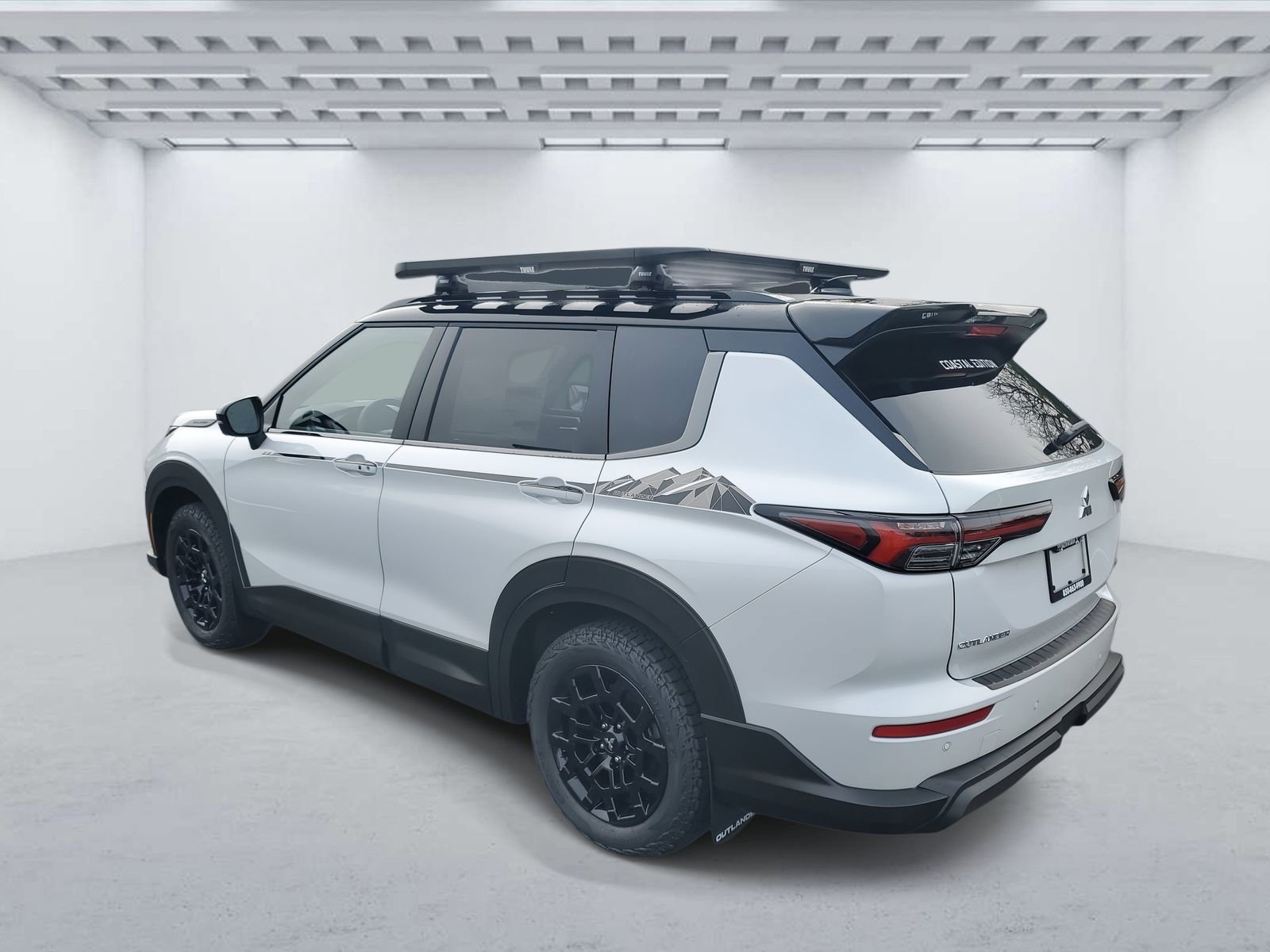 New 2026 Mitsubishi Outlander Trail Edition image 3