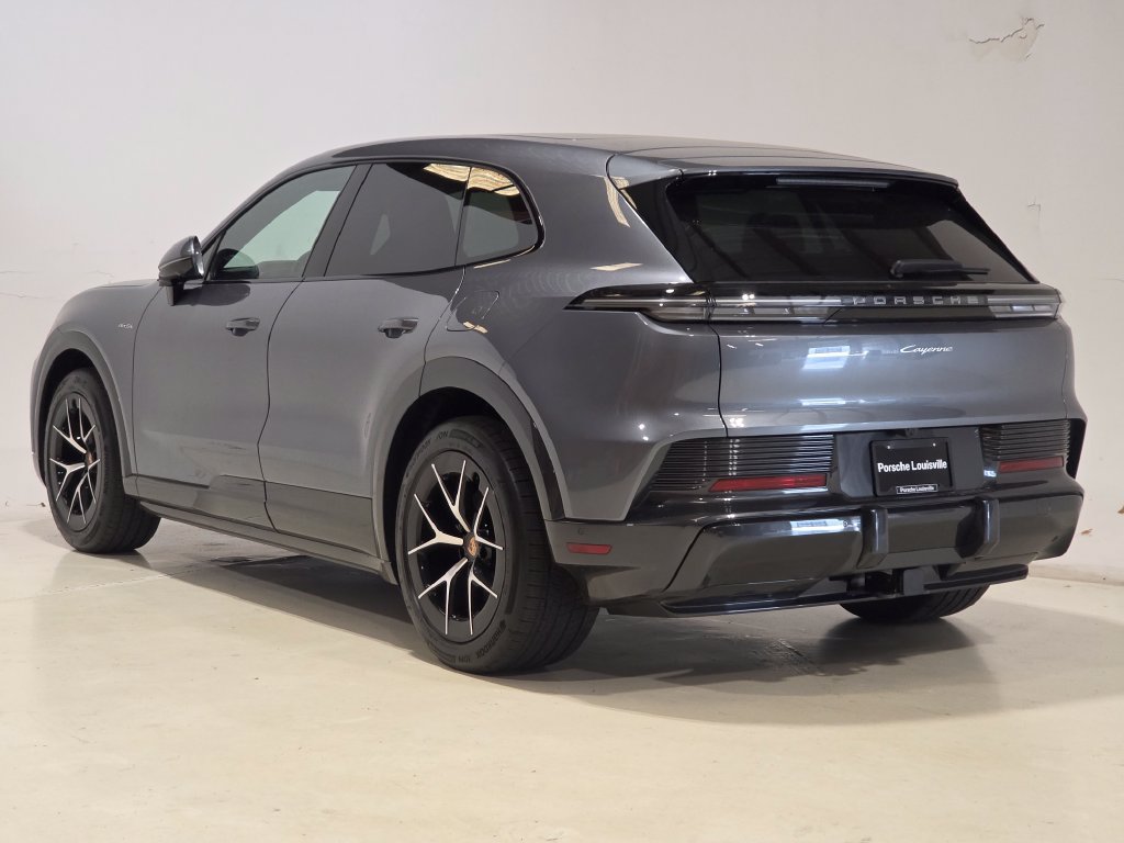 New 2026 Porsche Cayenne Electric AWD/4WD image 3