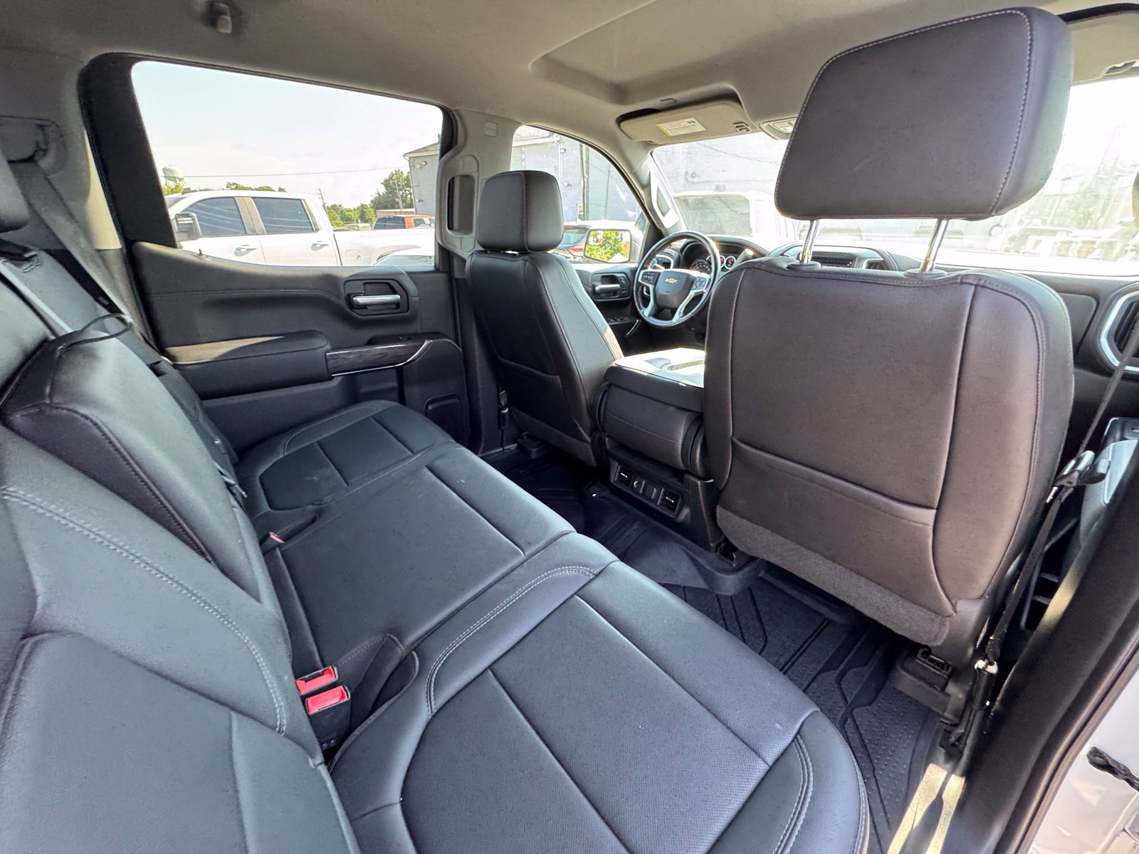 Used 2019 Chevrolet Silverado 1500 LTZ AWD/4WD image 28