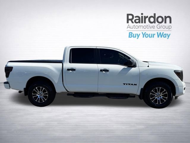 Used 2021 Nissan Titan SV w/ Accessory Utility Package AWD/4WD image 8