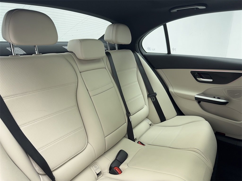 Used 2025 Mercedes-Benz C 300 Sedan image 51