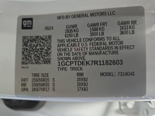 Used 2024 Chevrolet Colorado Z71 w/ LPO, Dark Essentials Package AWD/4WD image 34