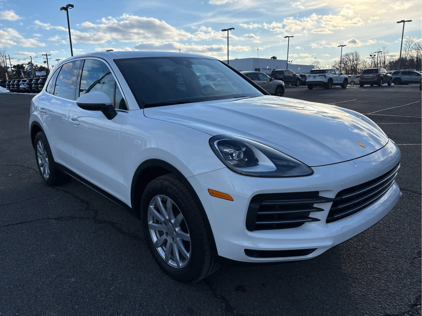 Used 2022 Porsche Cayenne Platinum Edition image 1