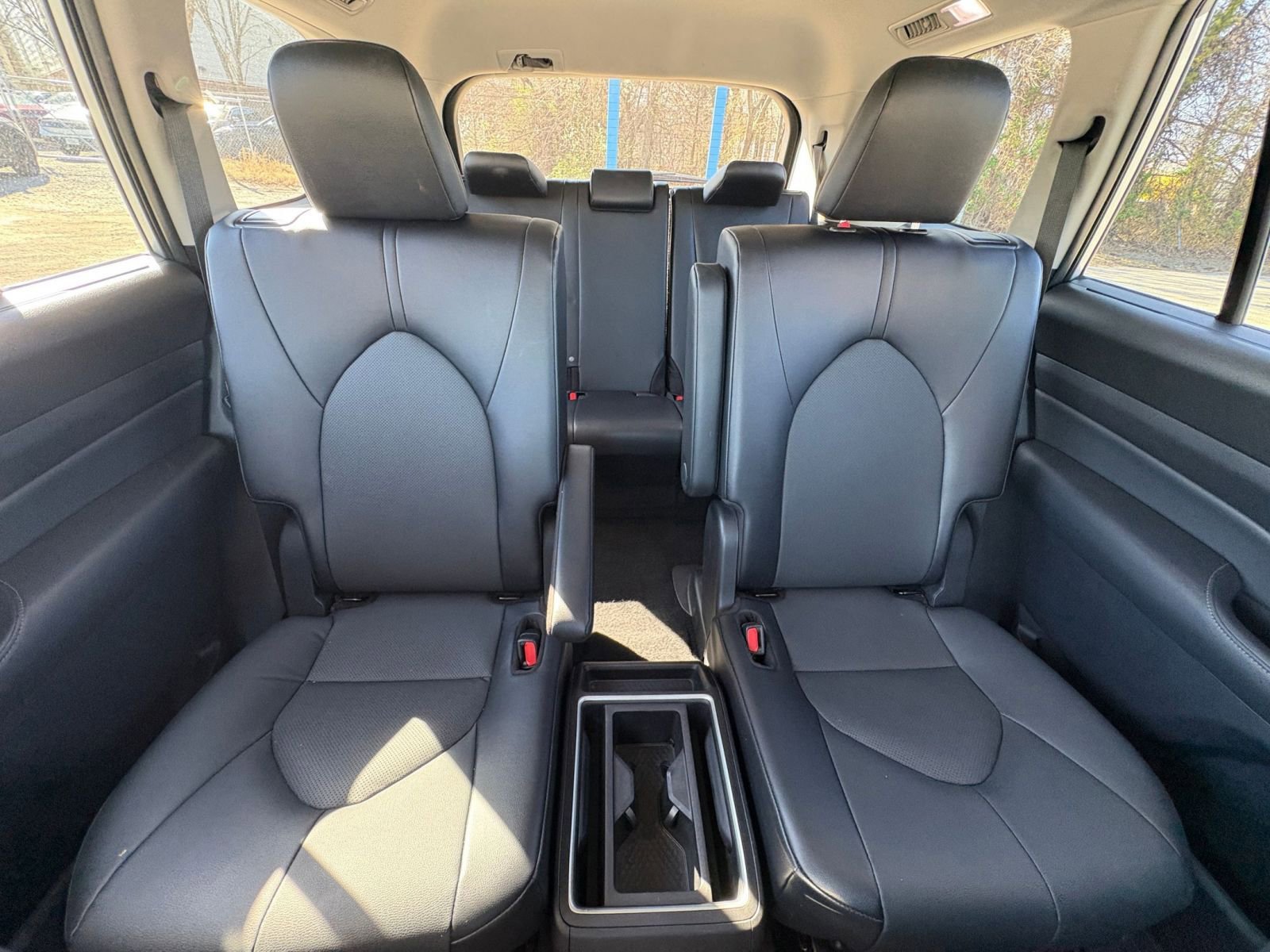 Used 2025 Toyota Grand Highlander FWD image 40