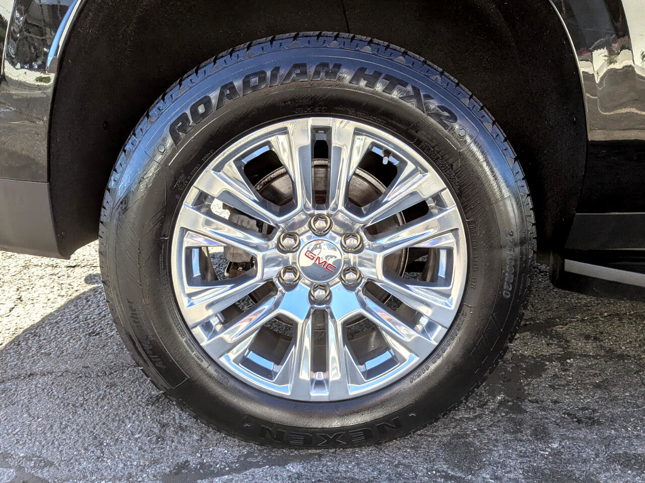 Used 2021 GMC Yukon XL Denali image 57