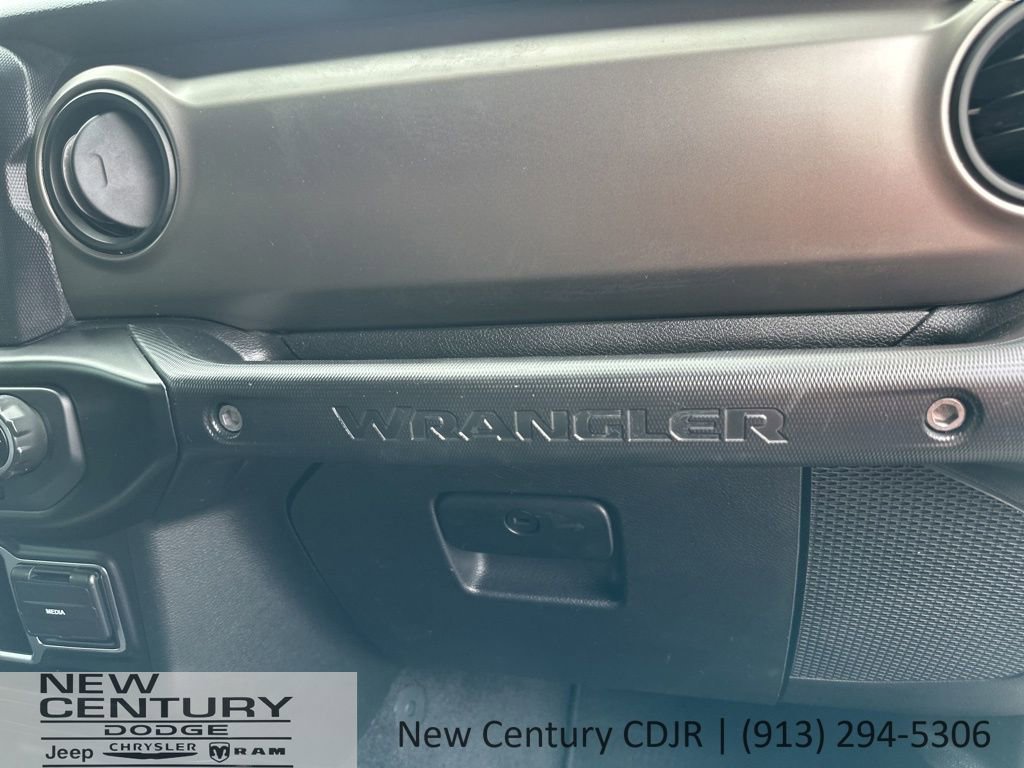 Used 2021 Jeep Wrangler Unlimited Sport image 12