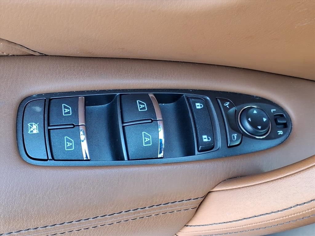 Used 2024 INFINITI QX80 Sensory image 18