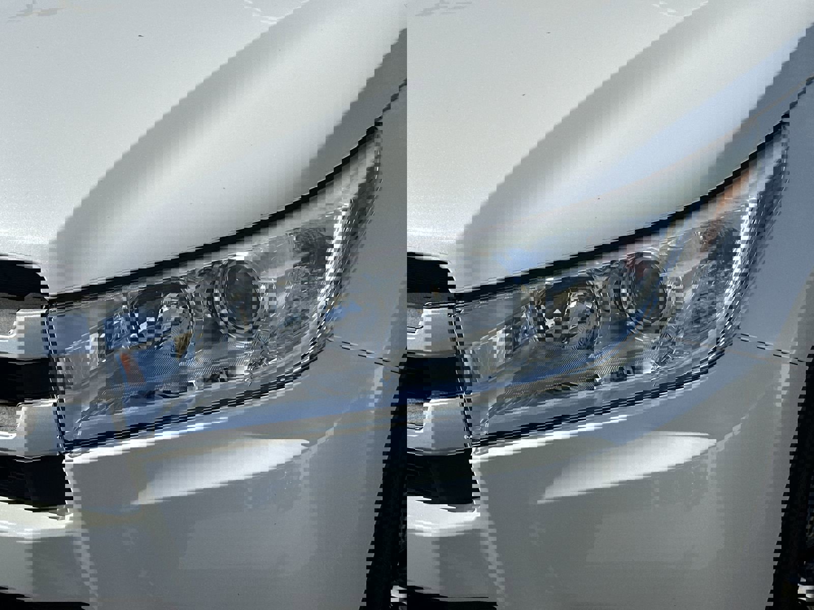 Used 2018 Toyota Highlander Plus FWD image 11