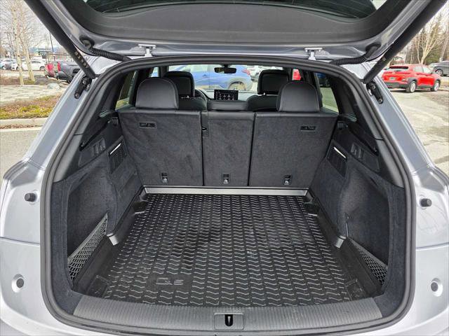Used 2025 Audi Q5 2.0T Premium AWD/4WD image 14