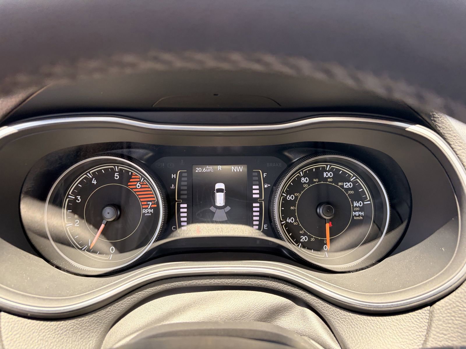Used 2020 Jeep Cherokee Latitude Plus FWD image 24