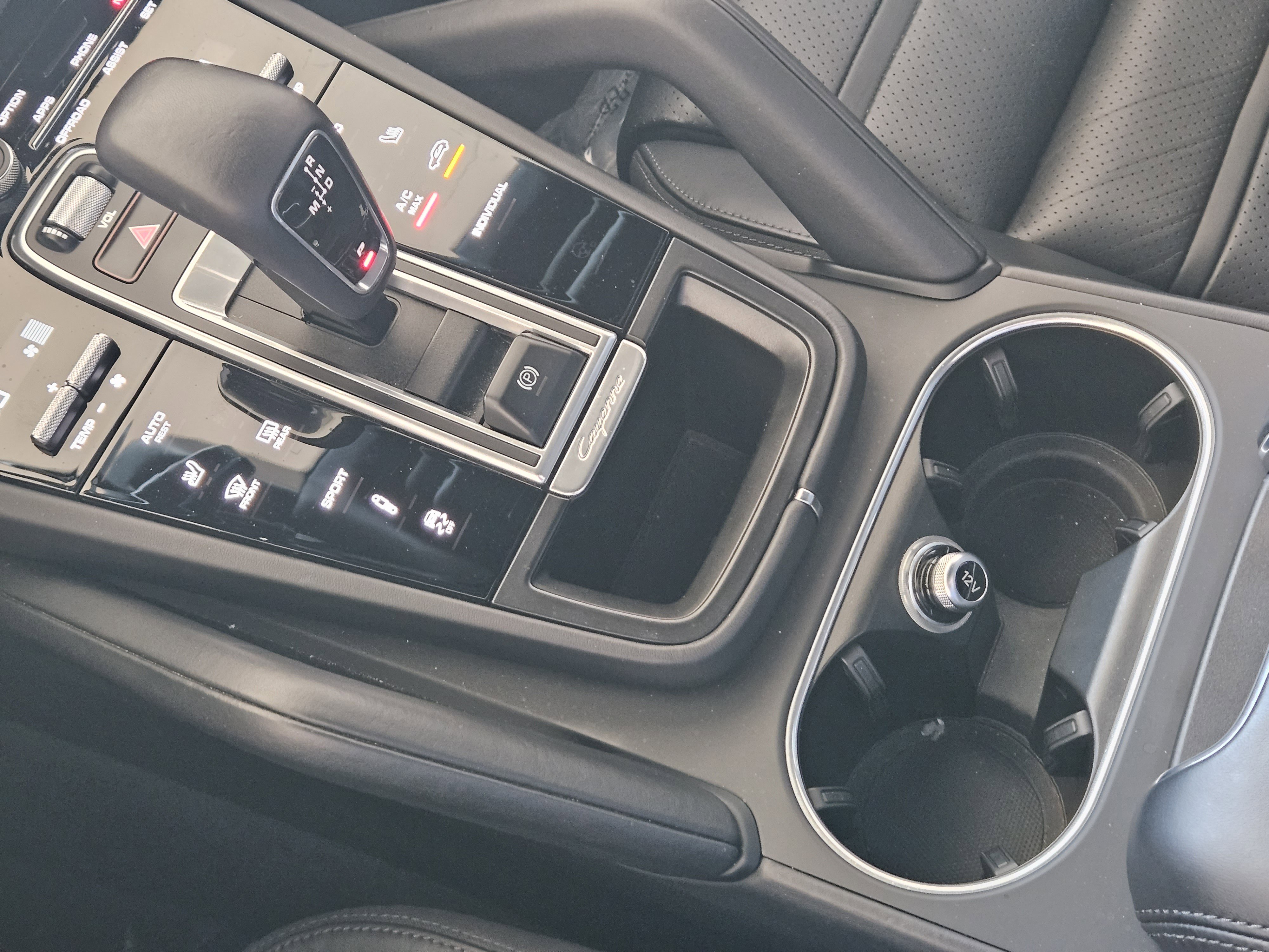 Certified 2022 Porsche Cayenne S image 20