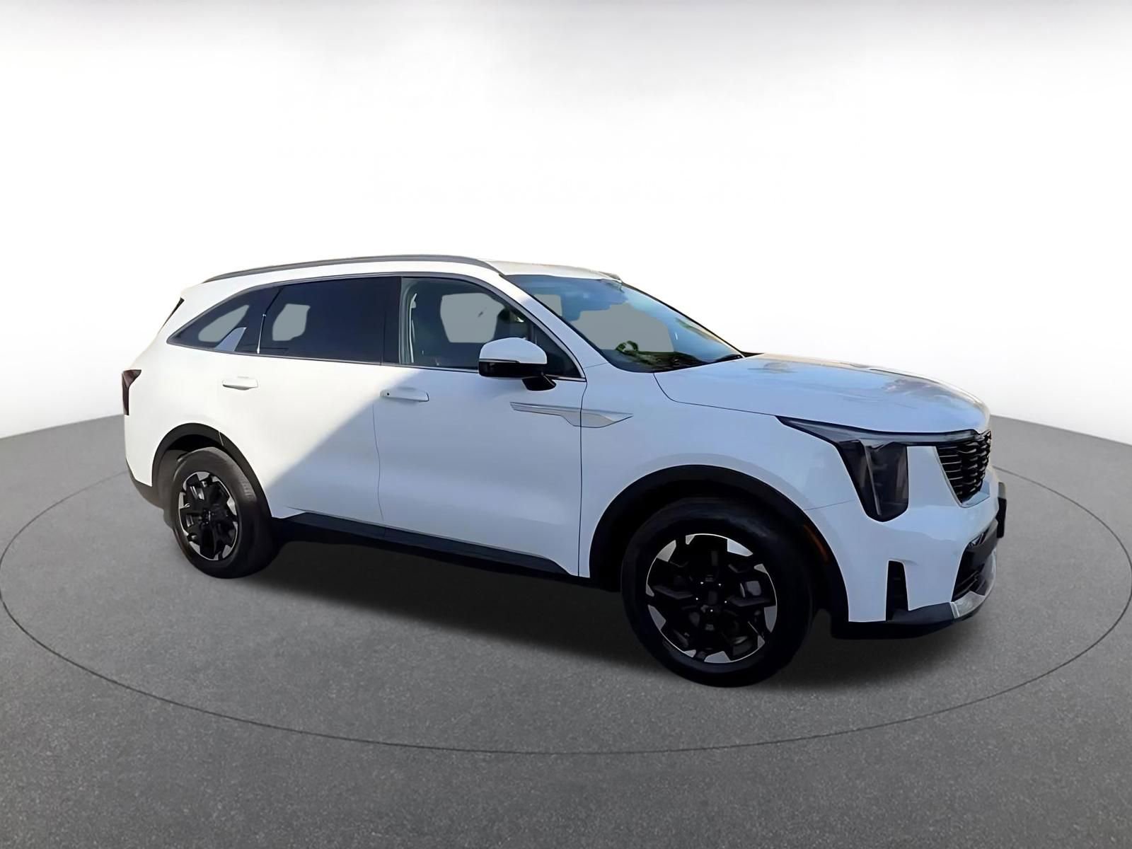 Used 2024 Kia Sorento S FWD video 2