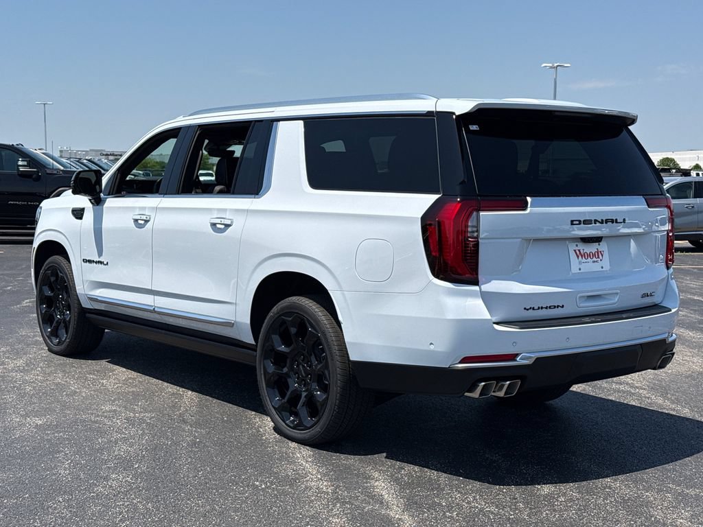 New 2026 GMC Yukon XL Denali w/ Denali Reserve Package AWD/4WD image 7