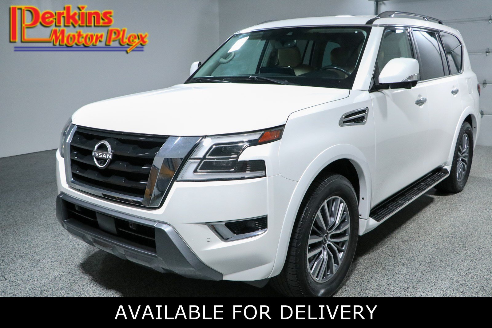 Used 2023 Nissan Armada SL w/ Captain's Chairs Package RWD image 1