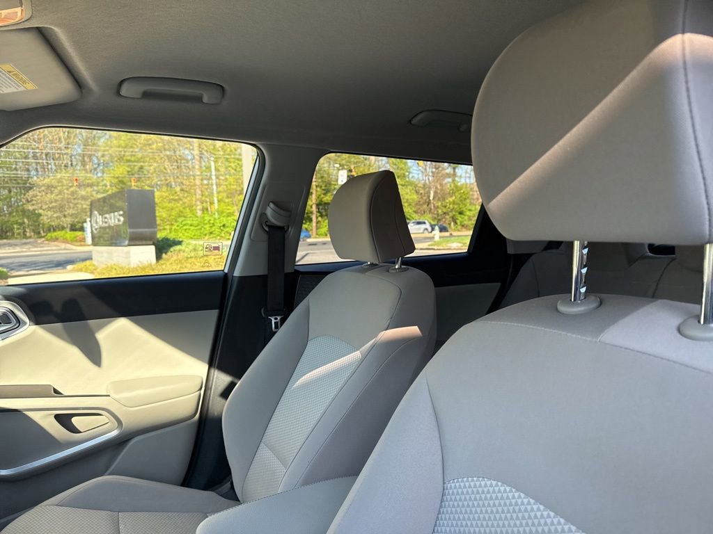 Used 2020 Kia Soul LX image 12