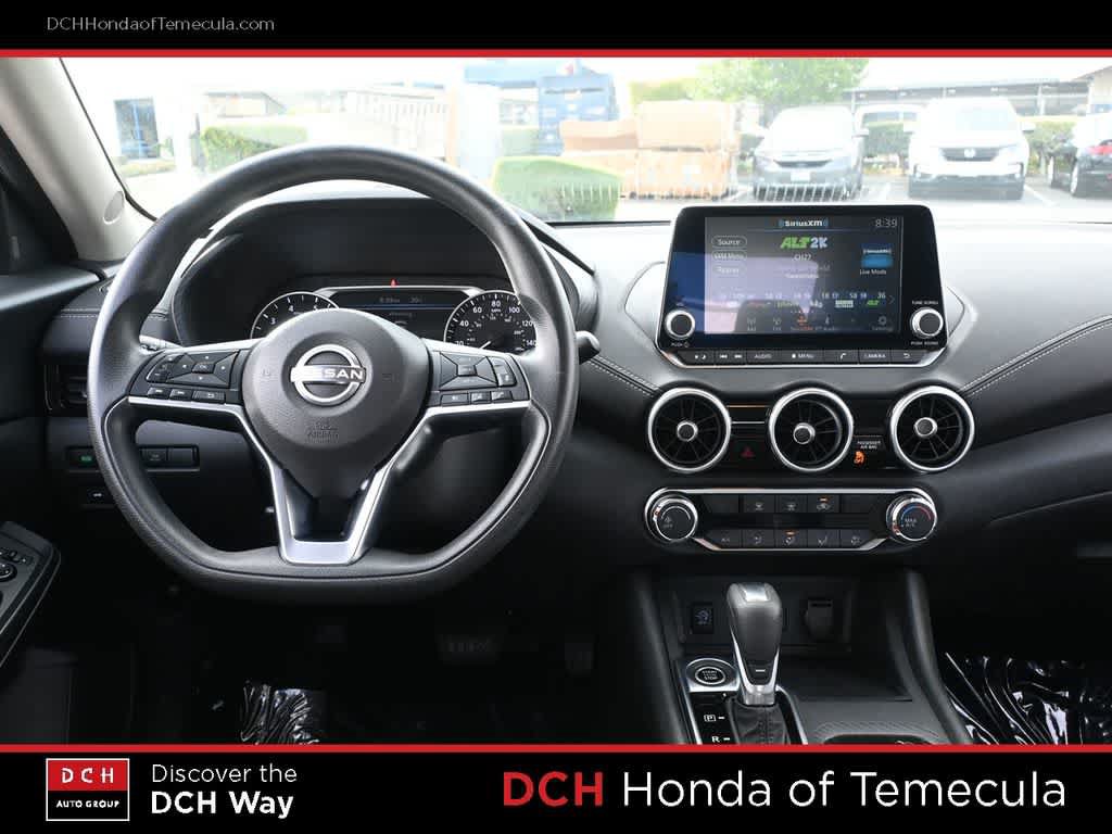 Used 2025 Nissan Sentra SV FWD image 8