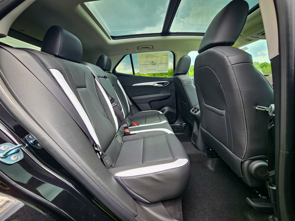 New 2026 Buick Envision Sport Touring AWD/4WD image 39