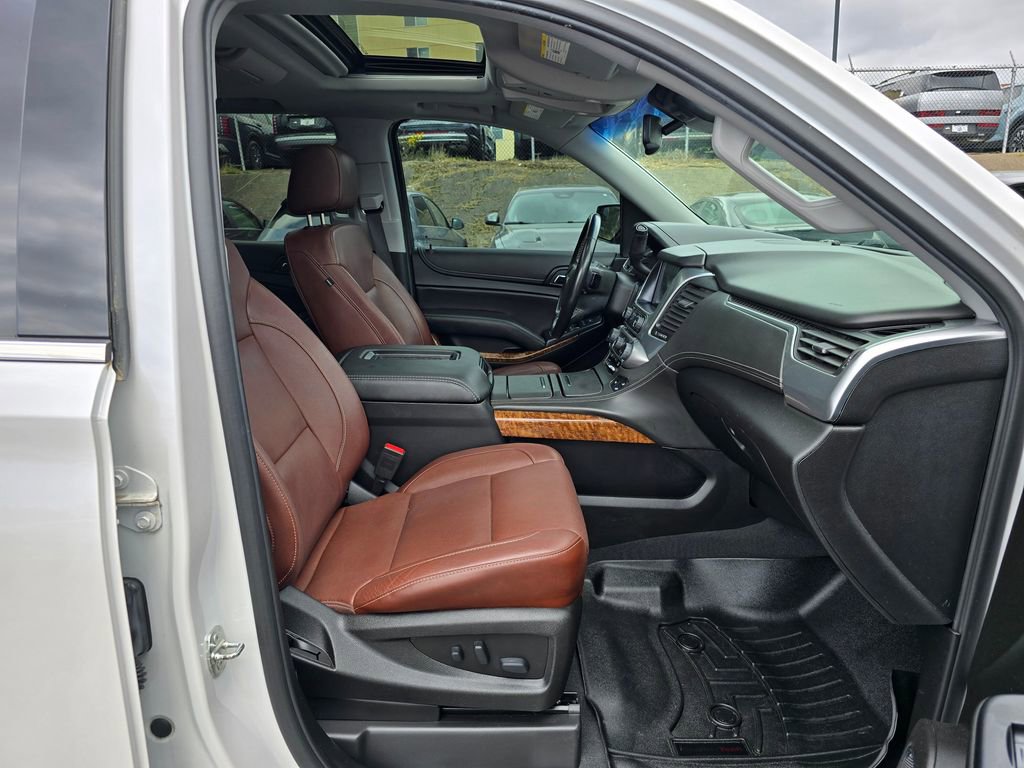 Used 2019 Chevrolet Tahoe Premier w/ Premier Plus Edition AWD/4WD image 12