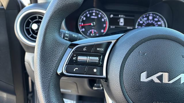Used 2023 Kia Forte LXS image 19