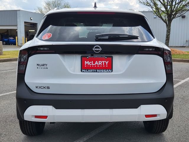 New 2026 Nissan Kicks SV FWD image 6