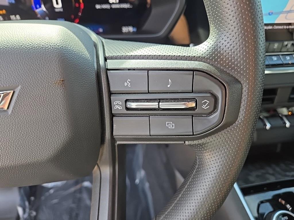 Used 2024 Chevrolet Colorado Trail Boss w/ Advanced Trailering Package image 26